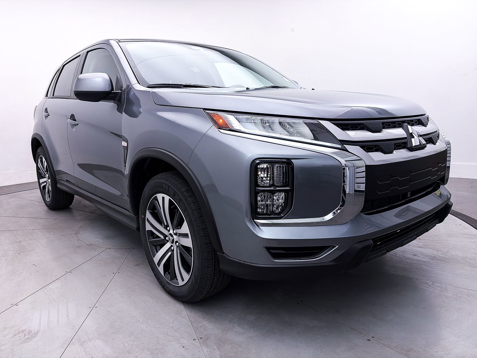 New 2026 Mitsubishi Outlander Sport ES AWD/4WD image 1