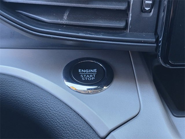 Used 2023 Ford Explorer XLT image 26