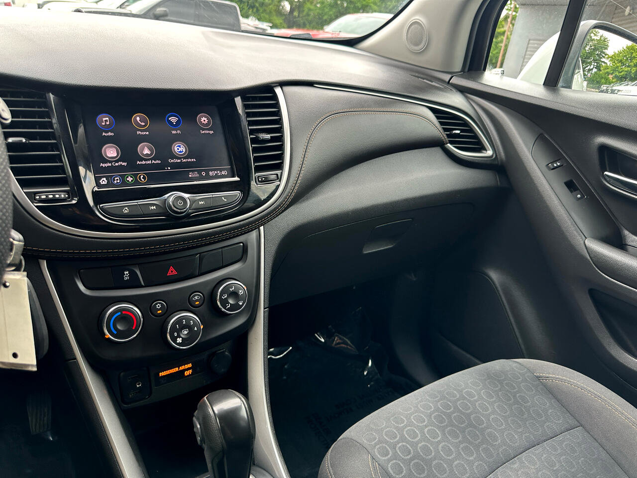 Used 2022 Chevrolet Trax LS w/ Tint and Cruise Package image 30