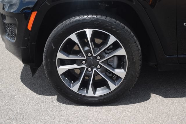 Used 2023 Jeep Grand Cherokee L Overland AWD/4WD image 31