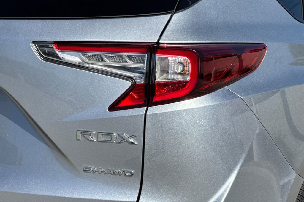 Certified 2025 Acura RDX SH-AWD image 35