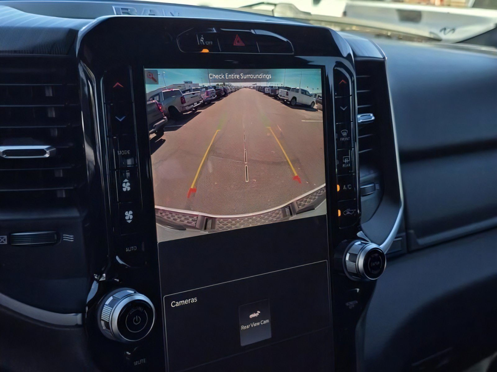 New 2026 RAM 1500 4x4 Crew Cab image 26