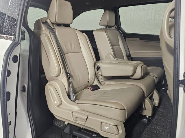 Used 2023 Honda Odyssey Elite image 14