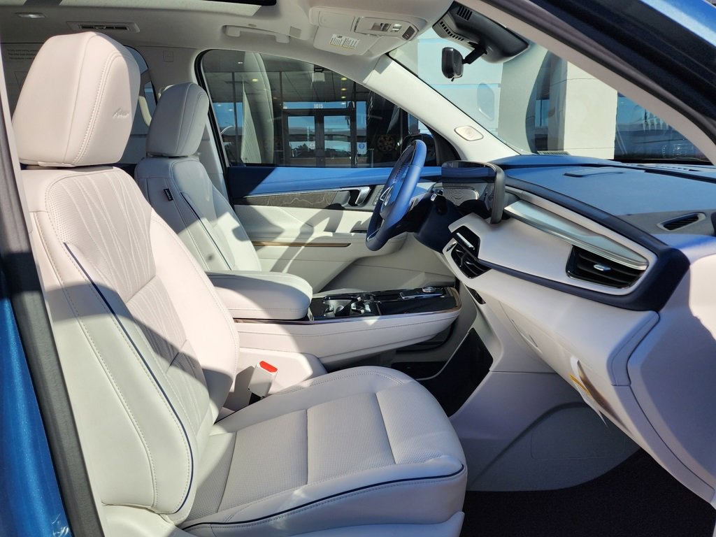 New 2026 Buick Enclave Avenir w/ Super Cruise Package image 41