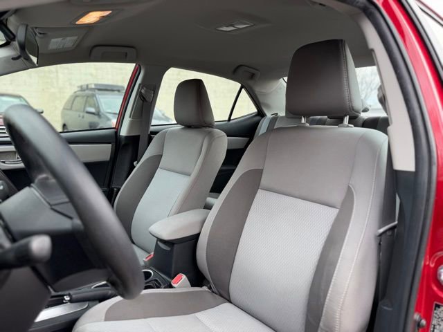 Used 2017 Toyota Corolla LE w/ Carpet Mat Package (TMS) image 17