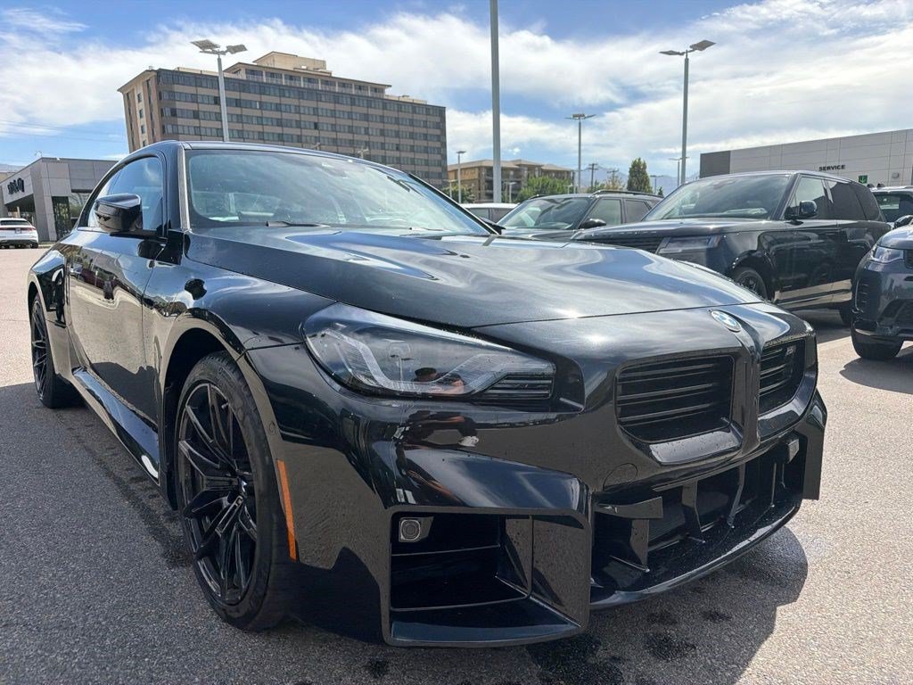 Used 2025 BMW M2 w/ Lighting Package RWD image 3