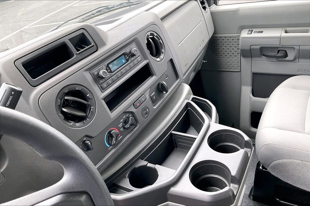 New 2024 Ford E-450 and Econoline 450 Super Duty w/ Driver's Safety Package image 8