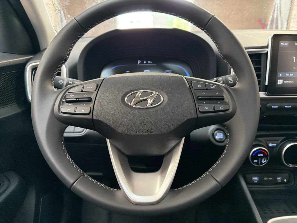 Used 2026 Hyundai Venue SEL FWD image 16