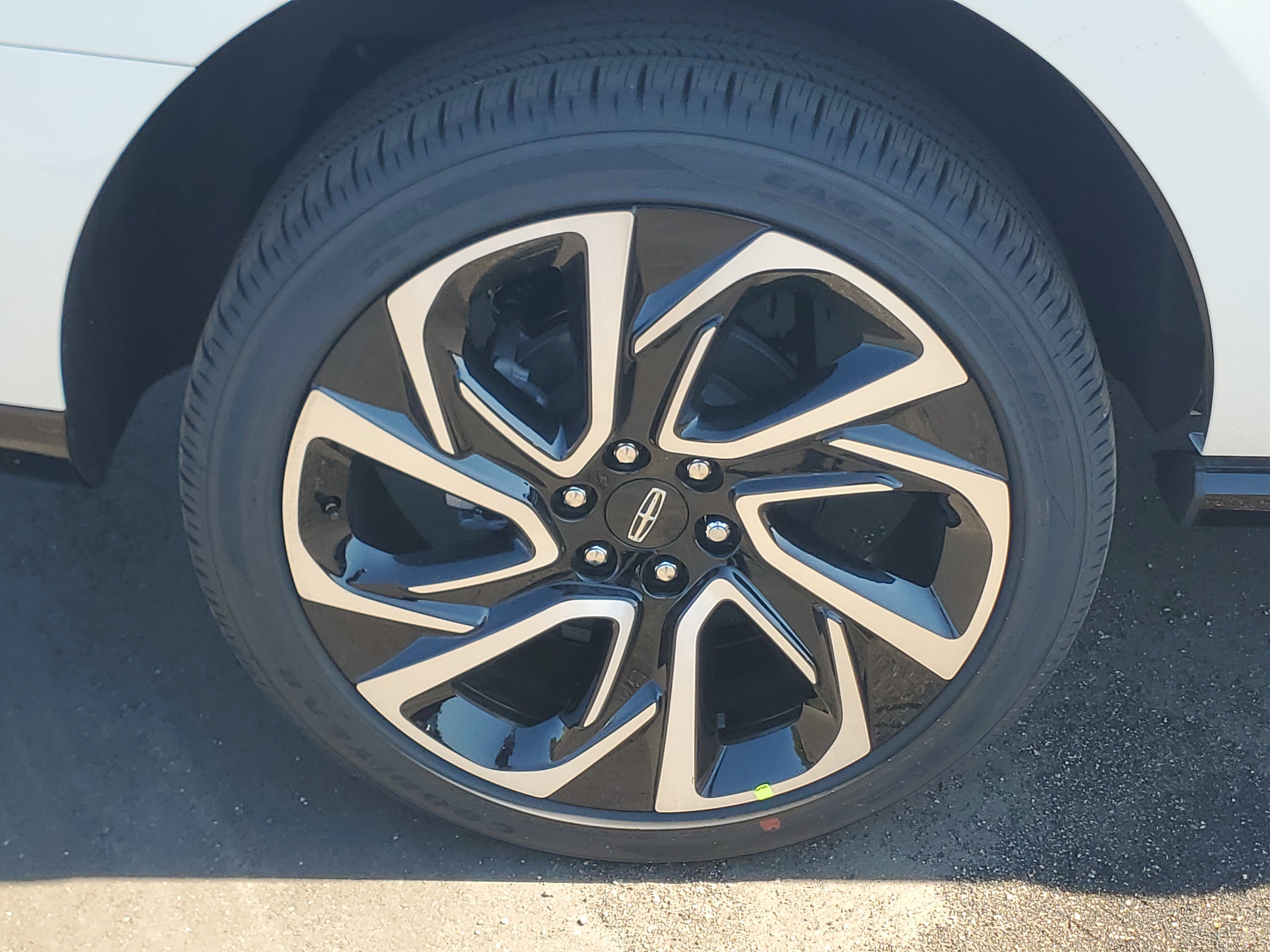 New 2027 Lincoln Navigator Reserve AWD/4WD image 5