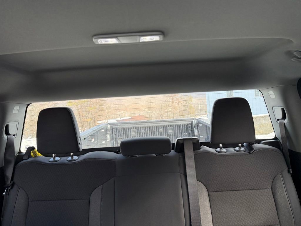 Used 2025 Chevrolet Silverado 2500 LT w/ Convenience Package image 21