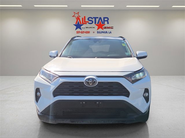 Used 2021 Toyota RAV4 XLE image 2