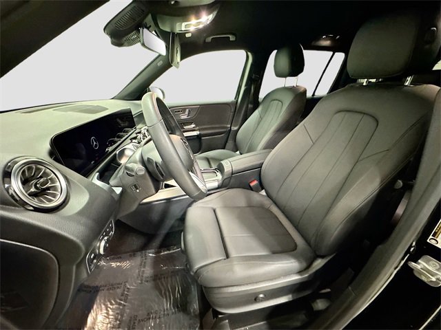 Certified 2025 Mercedes-Benz GLB 250 4MATIC image 21