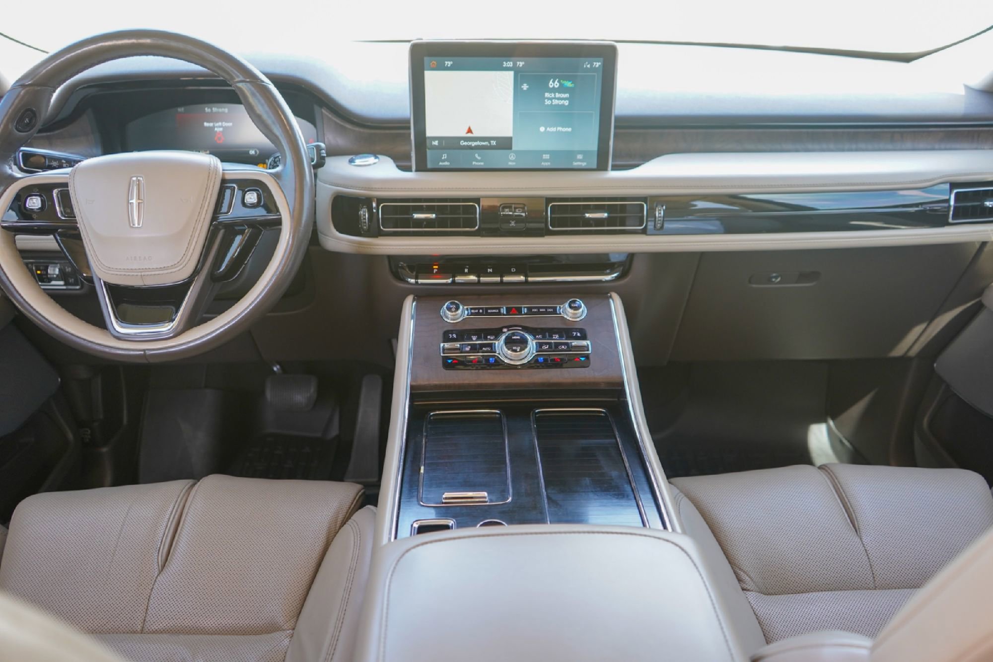 Used 2020 Lincoln Aviator Reserve w/ Equipment Group 202A image 24