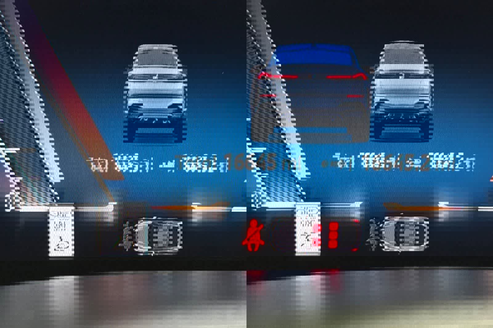 Used 2024 BMW X6 xDrive40i w/ Premium Package image 26