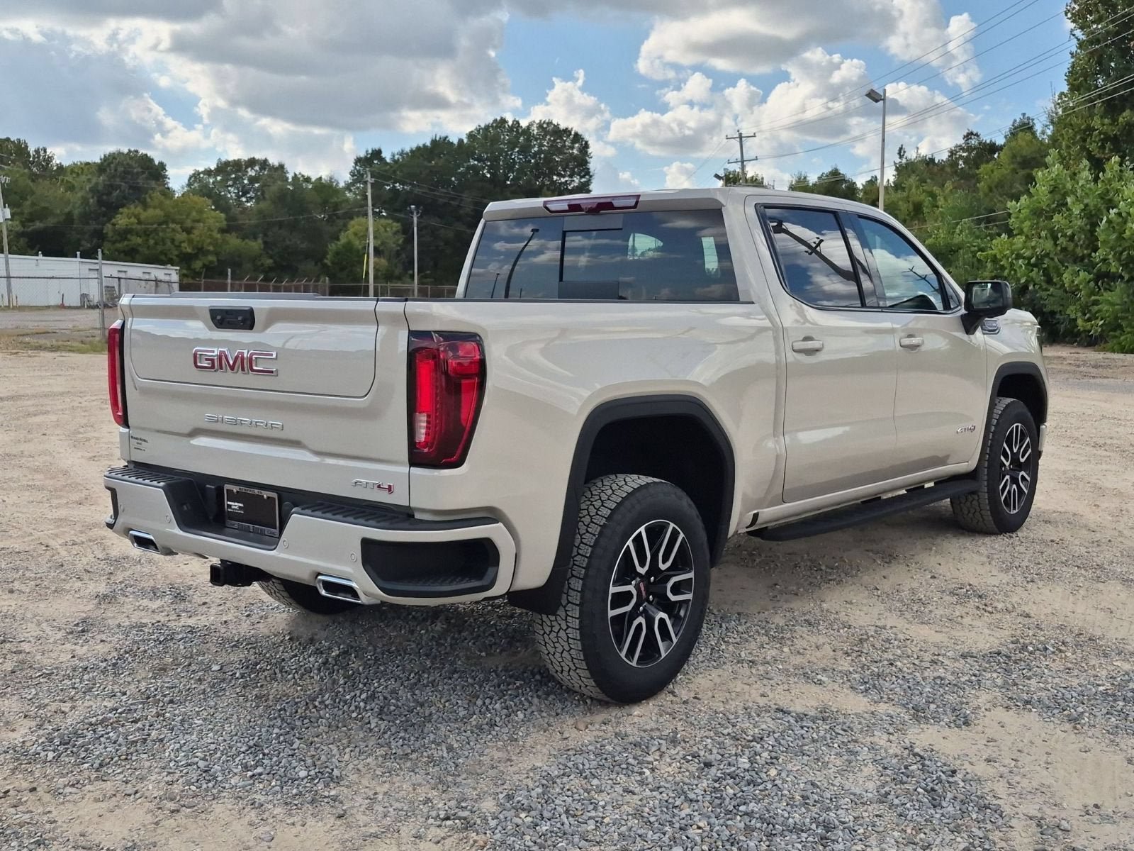 New 2026 GMC Sierra 1500 AT4 w/ AT4 Premium Package AWD/4WD image 6
