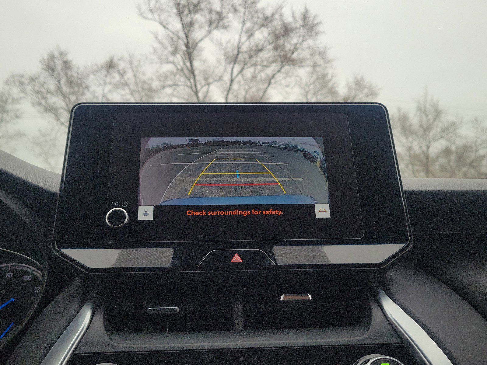 Used 2024 Toyota Venza LE AWD/4WD image 29