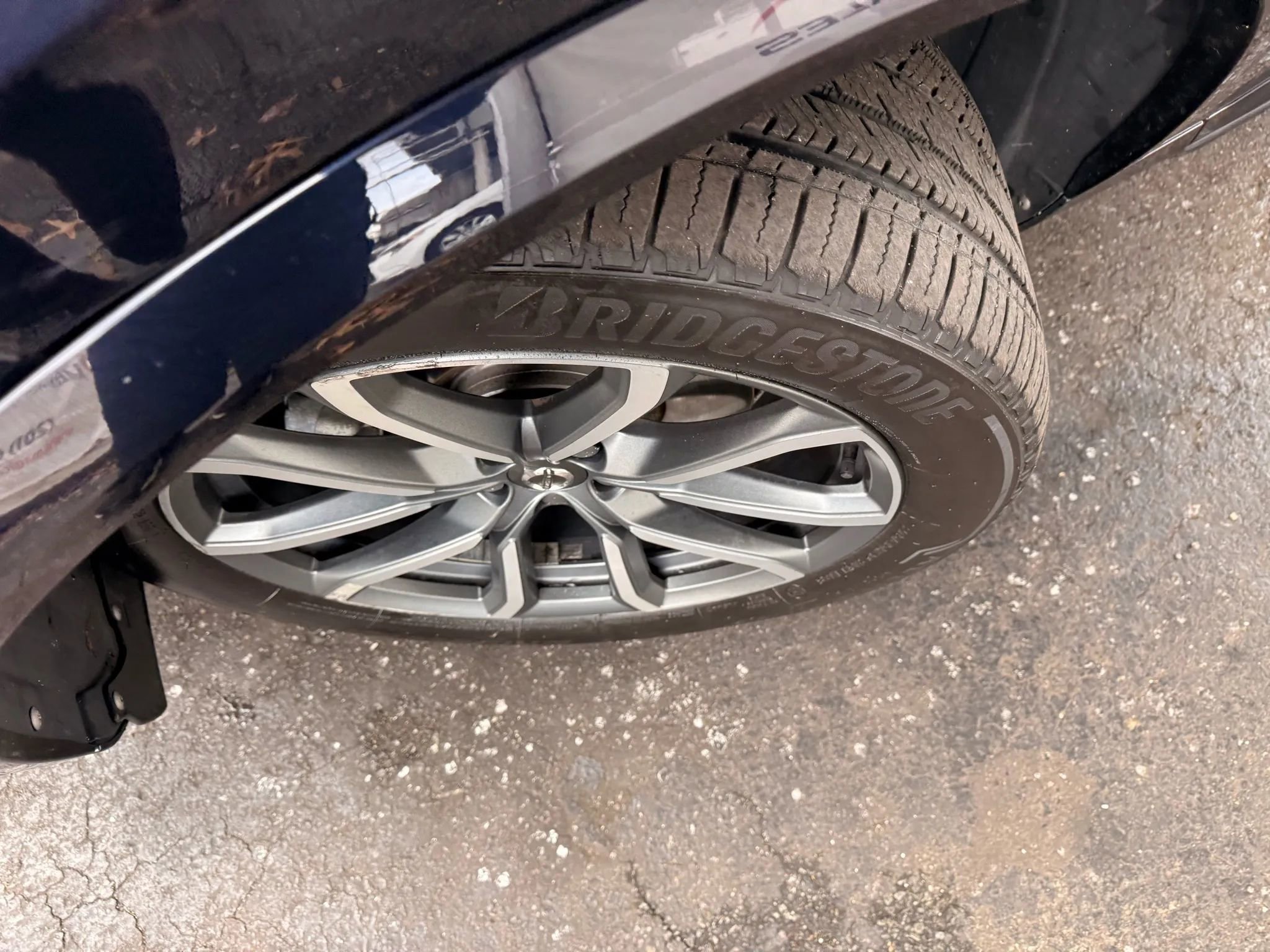 Used 2017 Volvo XC90 T6 Momentum w/ Vision Package image 39