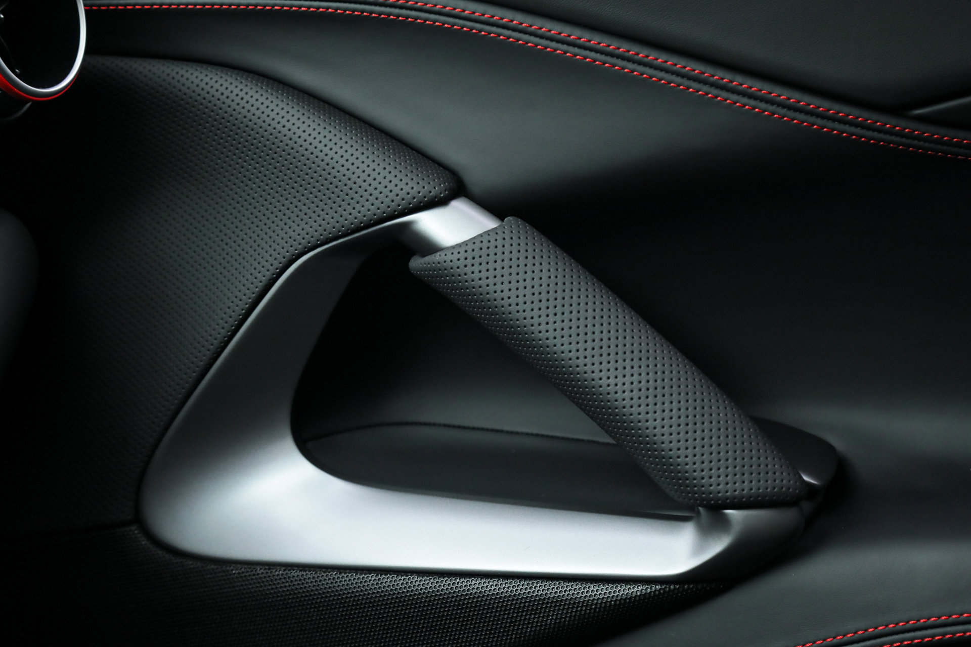 Certified 2019 Ferrari 812 Superfast image 34