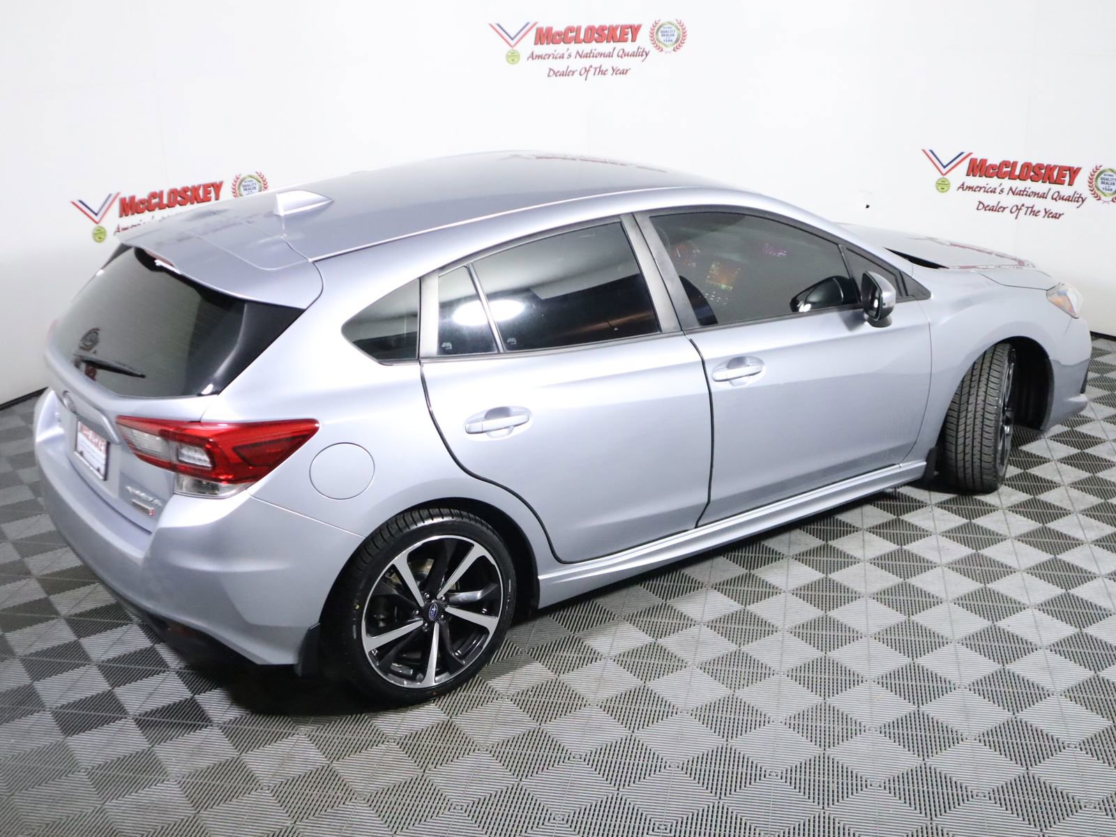 Used 2020 Subaru Impreza 2.0i Sport image 4