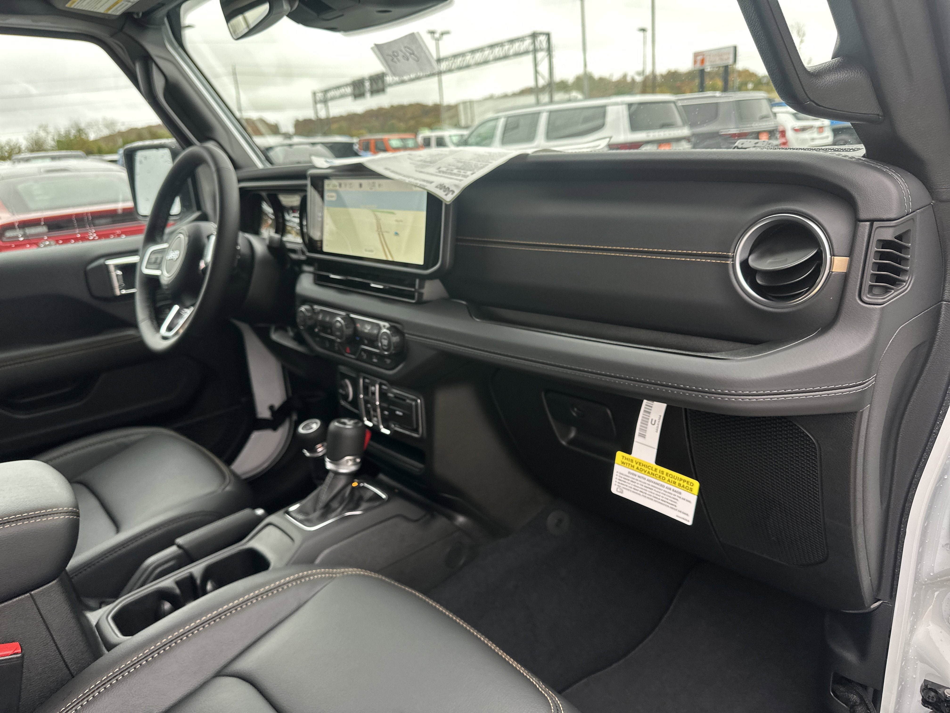 New 2026 Jeep Wrangler Unlimited Sahara AWD/4WD image 30