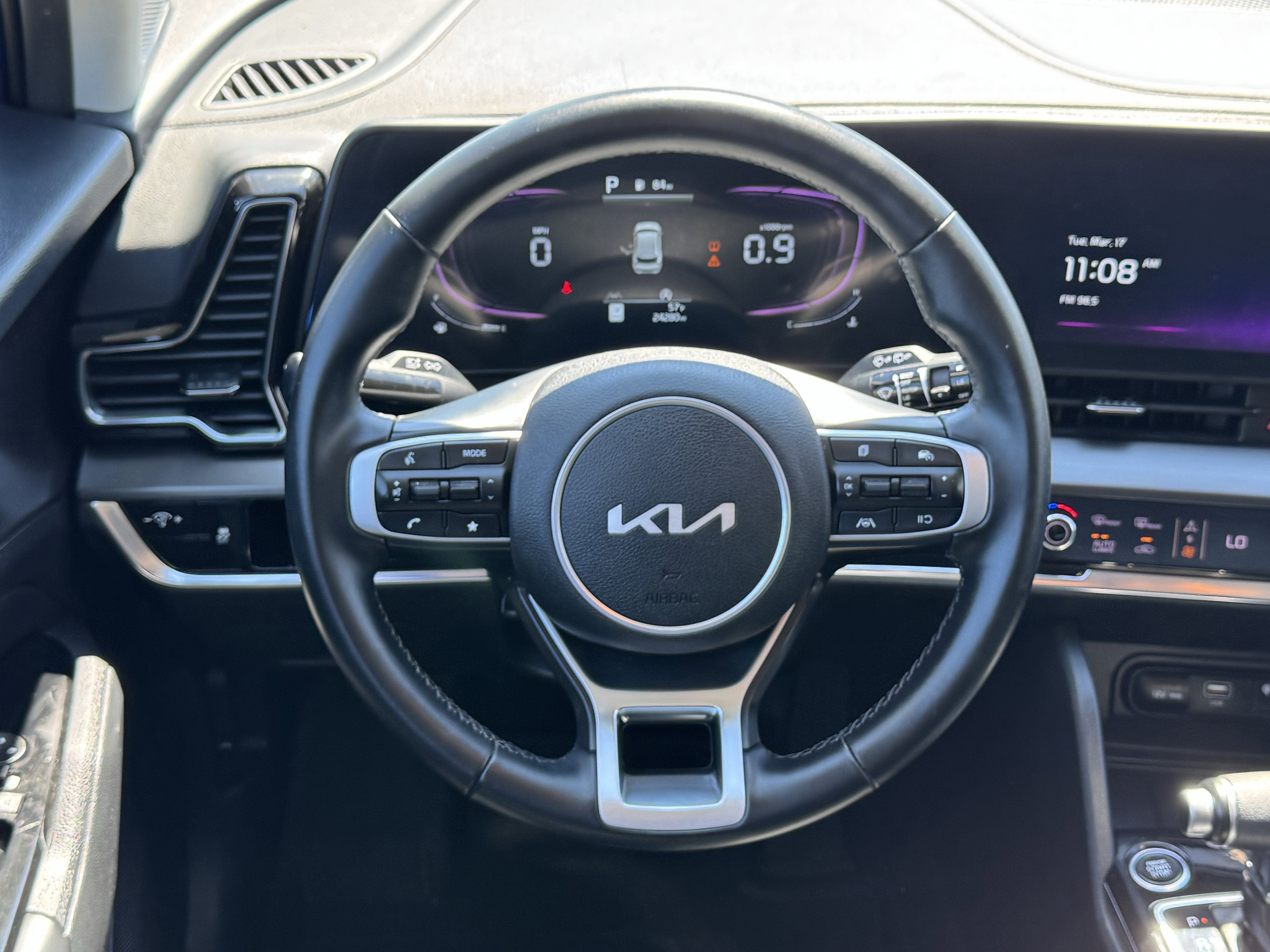 Used 2024 Kia Sportage EX image 15