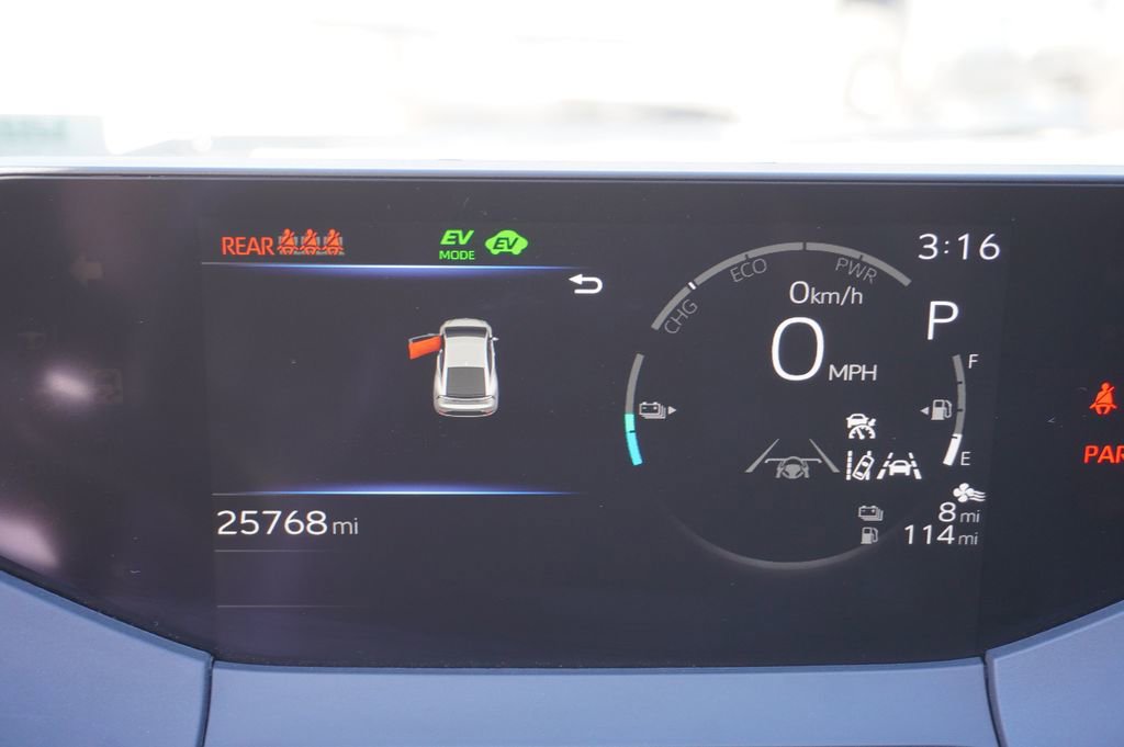 Used 2023 Toyota Prius Prime SE image 16