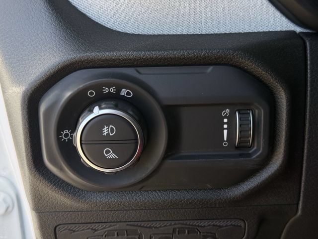 Used 2025 Jeep Gladiator Sport AWD/4WD image 24