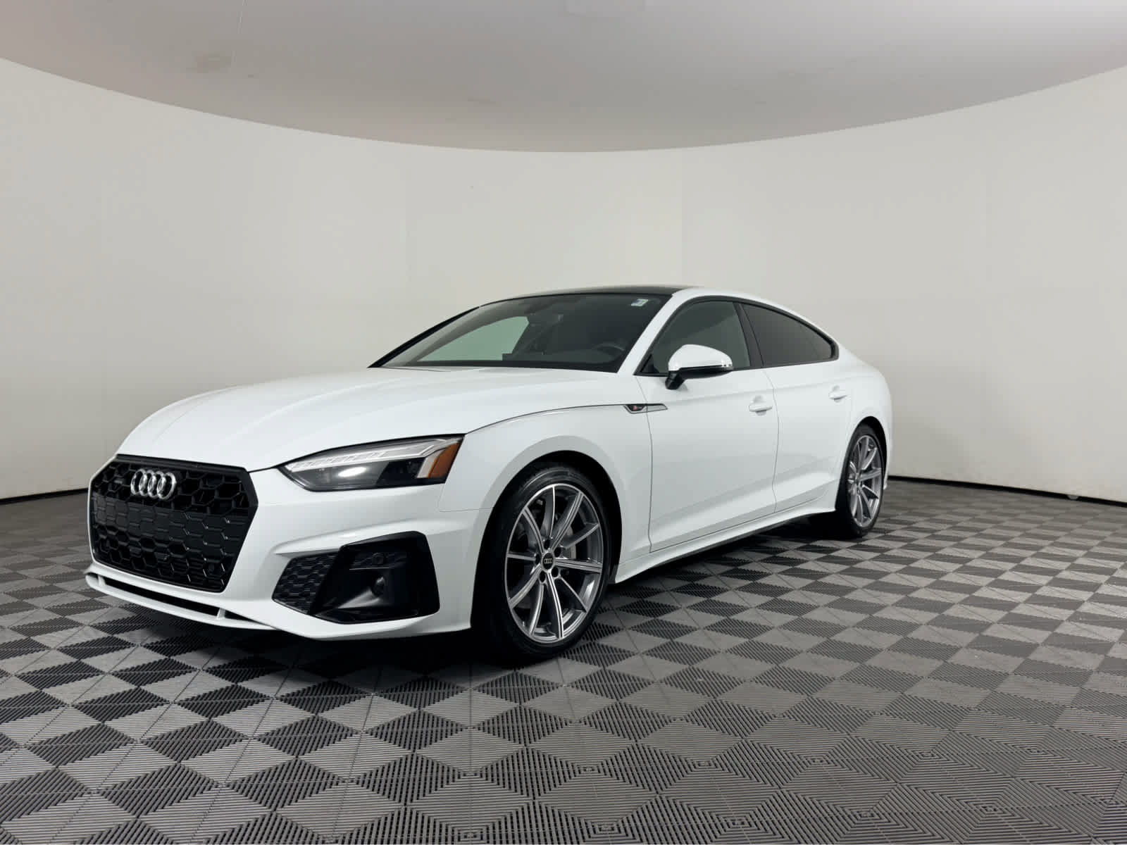 Used 2025 Audi A5 2.0T Premium Plus AWD/4WD image 7