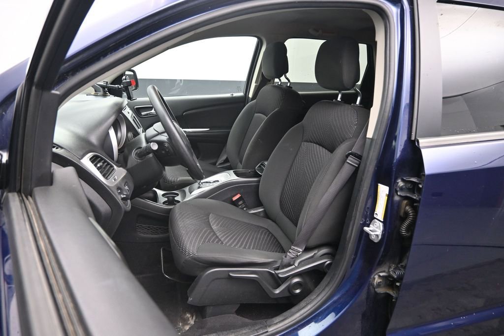 Used 2018 Dodge Journey SE AWD/4WD image 17