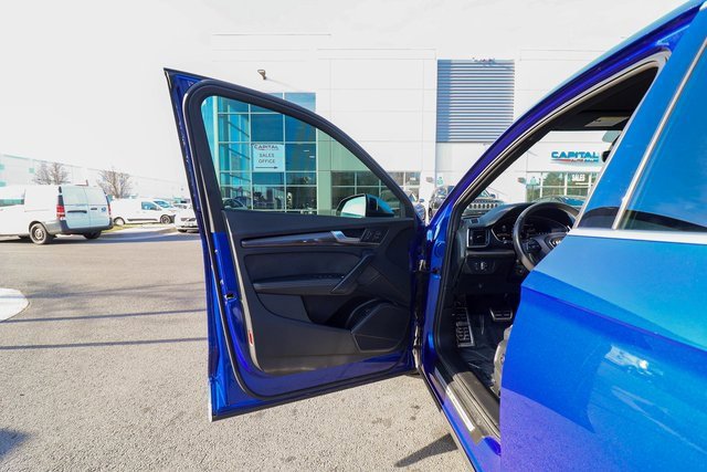 Used 2022 Audi SQ5 Premium Plus w/ Premium Plus Package image 37