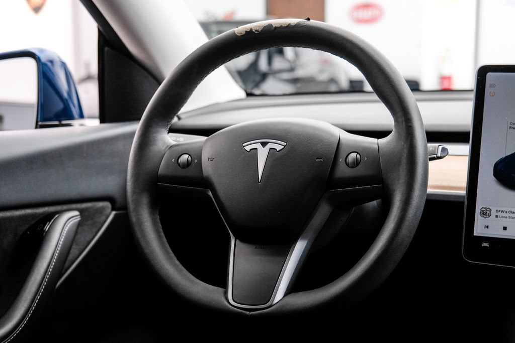 Used 2021 Tesla Model Y Long Range AWD/4WD image 19