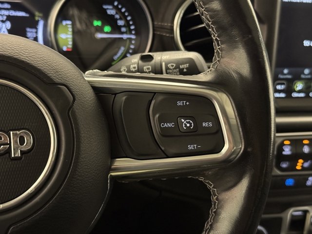 Used 2022 Jeep Wrangler Unlimited Sahara w/ Cold Weather Group image 21