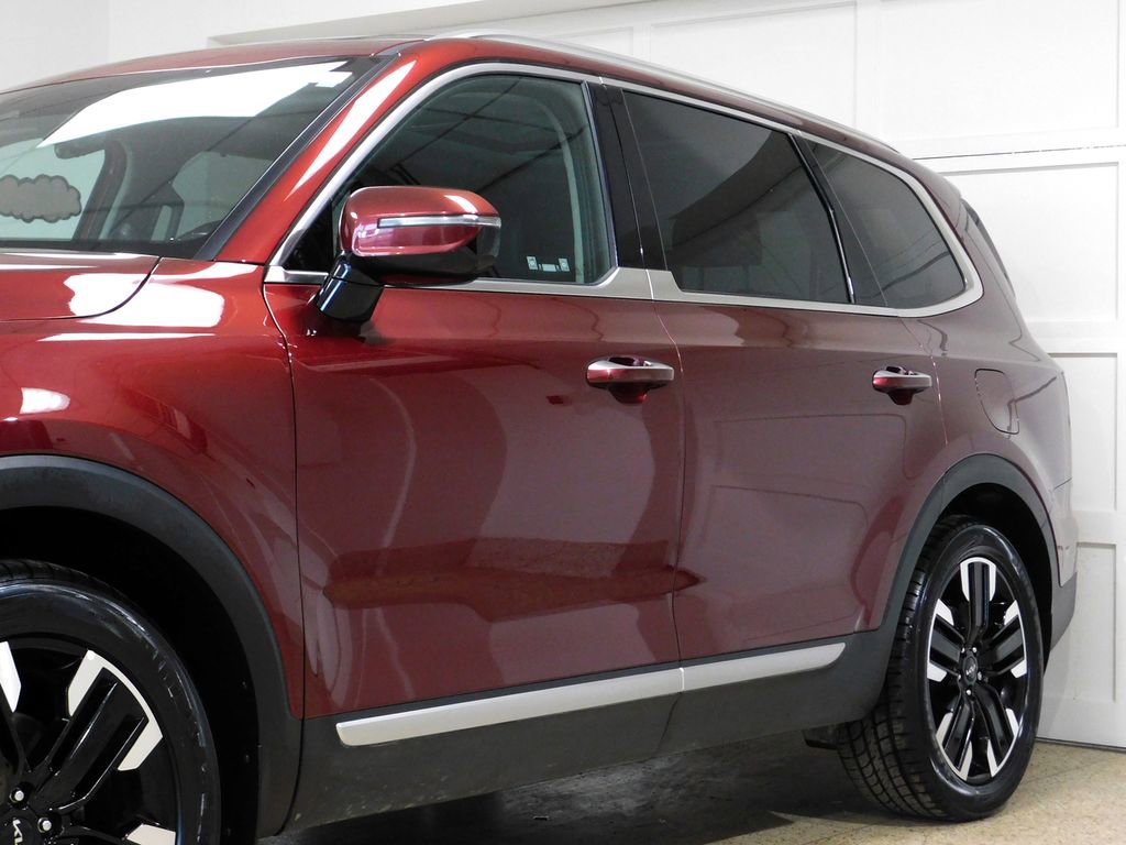 Used 2023 Kia Telluride SX X-Line image 16