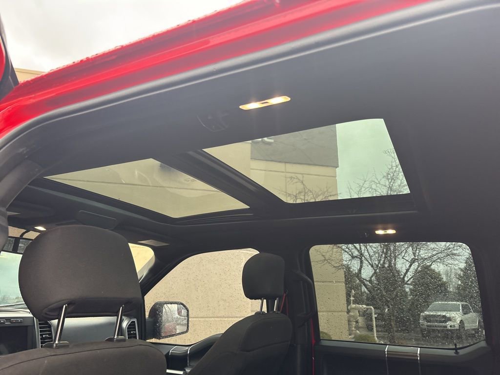 Used 2018 Ford F150 XLT w/ Equipment Group 302A Luxury image 6