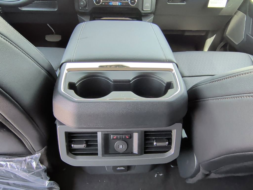 New 2026 Ford F250 Lariat w/ Chrome Package image 42