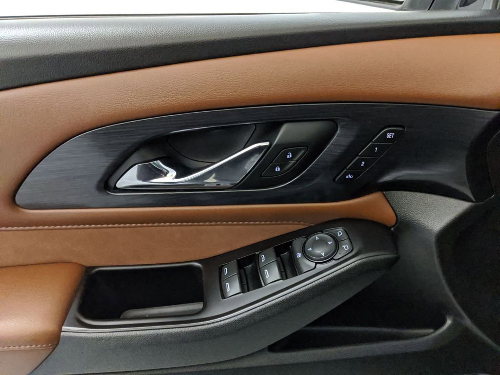 Used 2018 Chevrolet Traverse High Country image 22