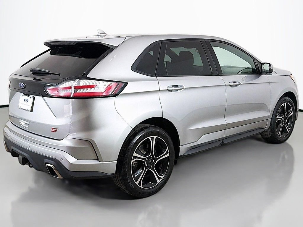 Used 2020 Ford Edge ST w/ Cold Weather Package AWD/4WD image 14