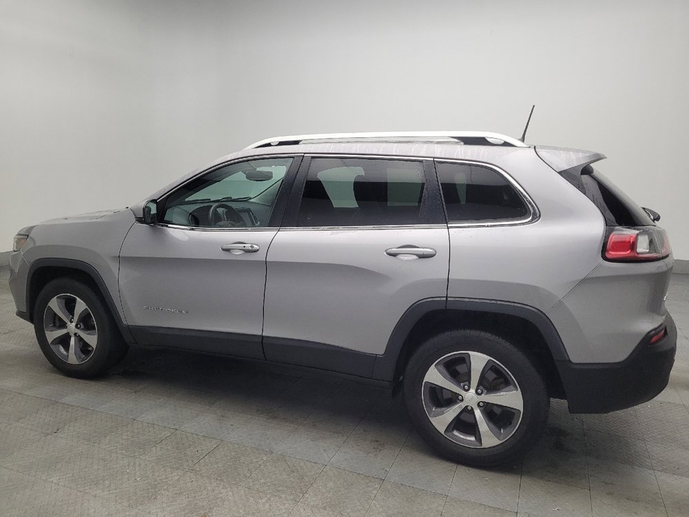 Used 2019 Jeep Cherokee Limited image 3