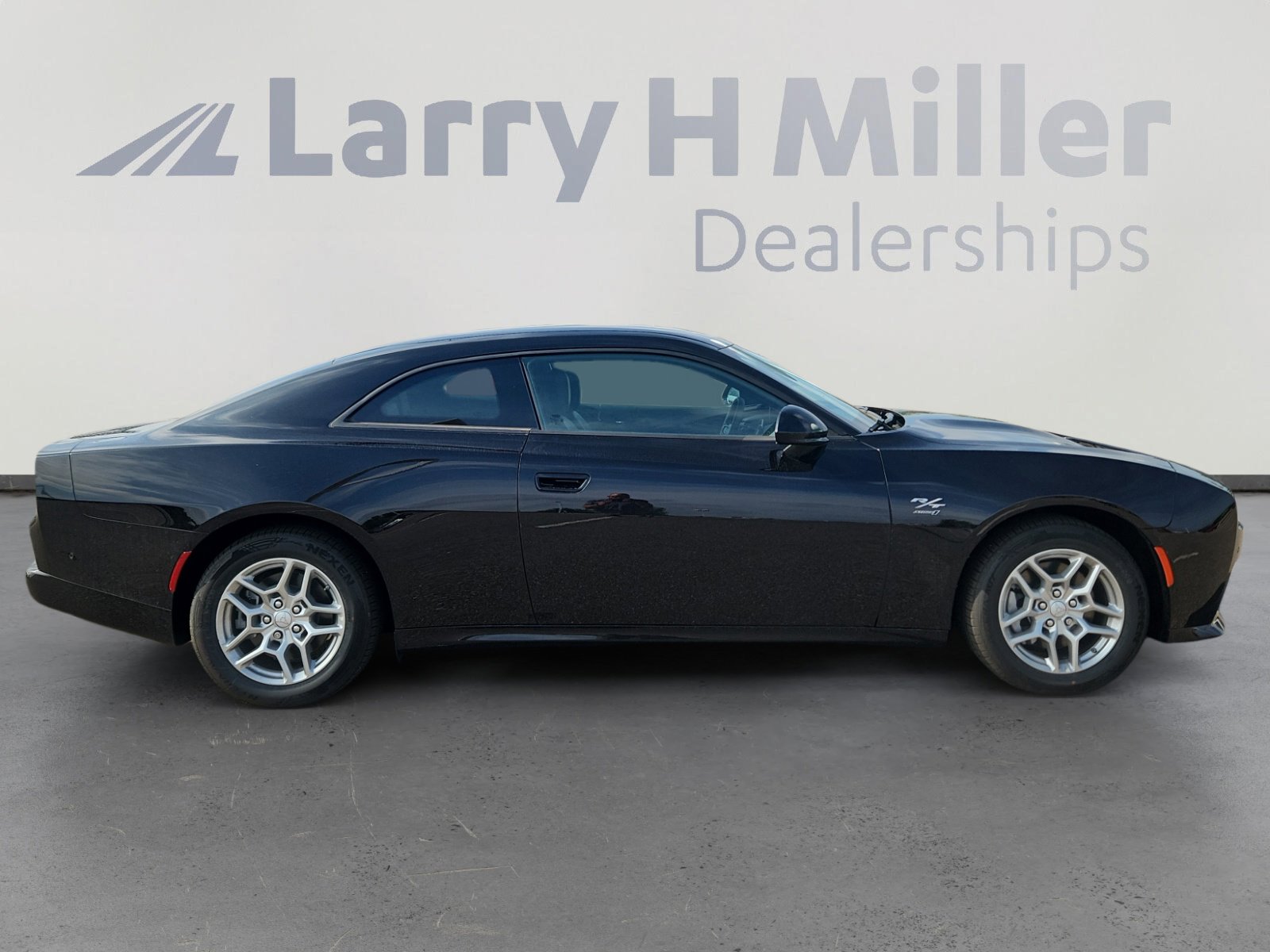New 2025 Dodge Charger Daytona R/T w/ Quick Order Package 25M R/T AWD/4WD image 7
