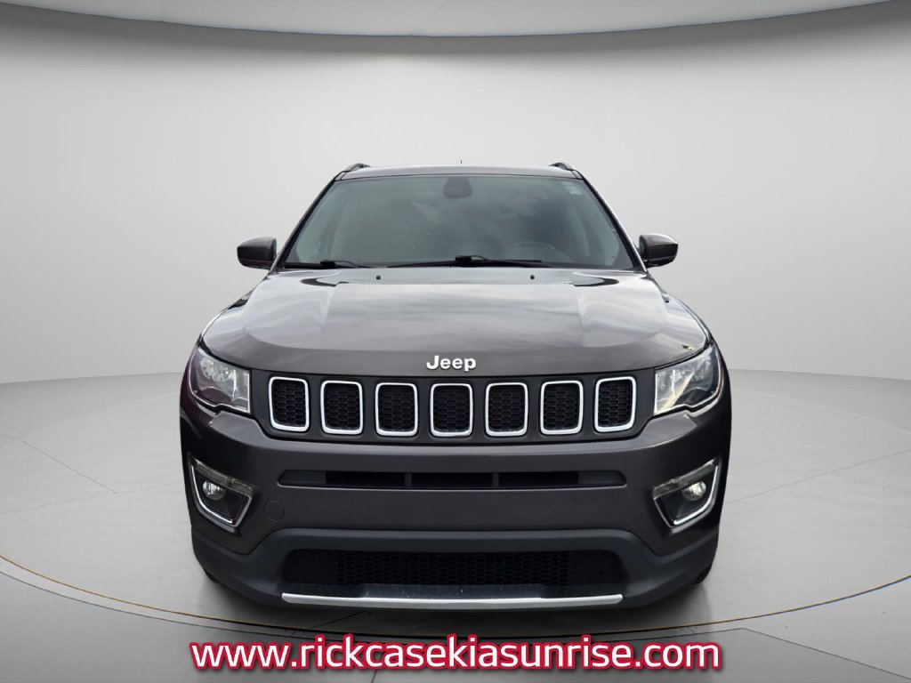 Used 2020 Jeep Compass Limited AWD/4WD image 3
