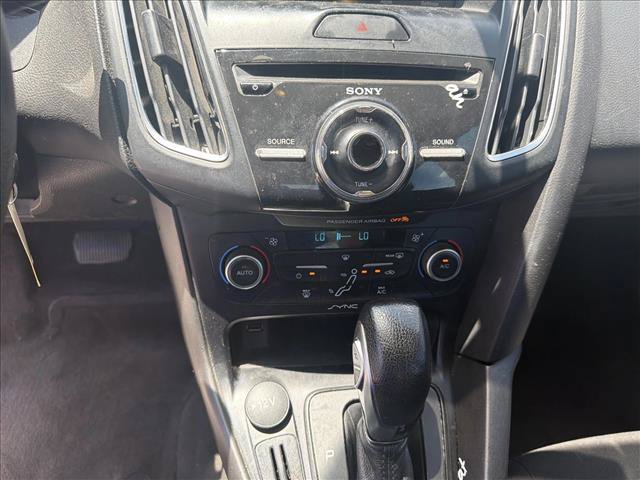 Used 2018 Ford Focus SEL FWD image 15