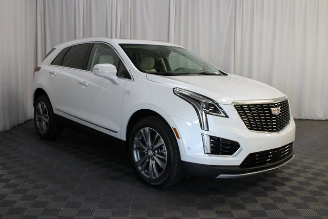 New 2025 Cadillac XT5 Premium Luxury w/ Technology Package