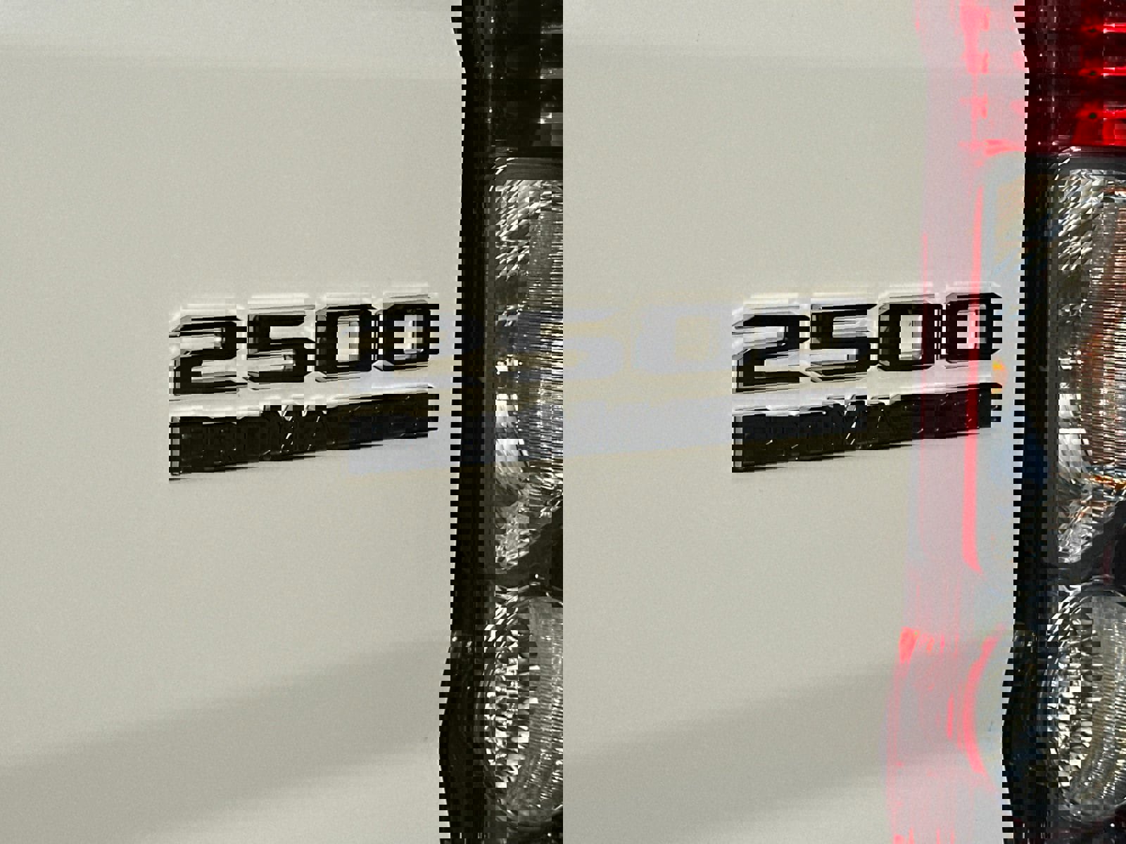 Used 2024 RAM ProMaster 2500 image 32