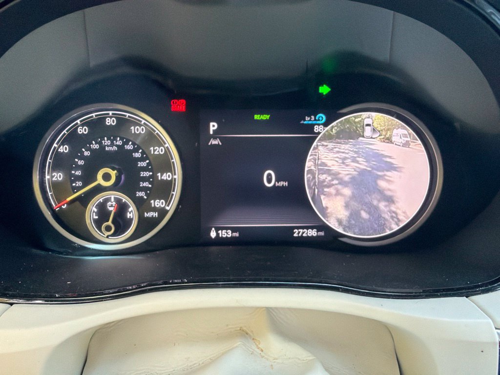 Used 2025 Genesis Electrified GV70 AWD/4WD image 12