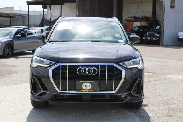 Used 2020 Audi Q3 2.0T Premium Plus image 2