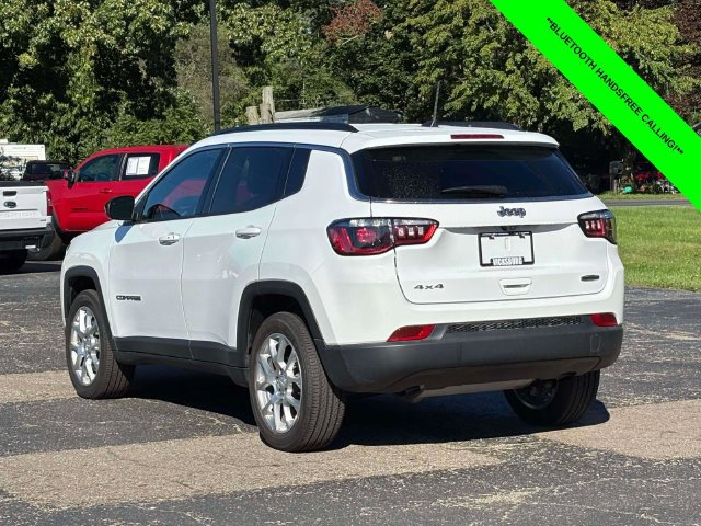 Used 2023 Jeep Compass Latitude AWD/4WD image 2
