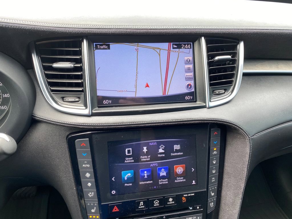 Used 2019 INFINITI QX50 Essential w/ Sensory Package FWD image 16