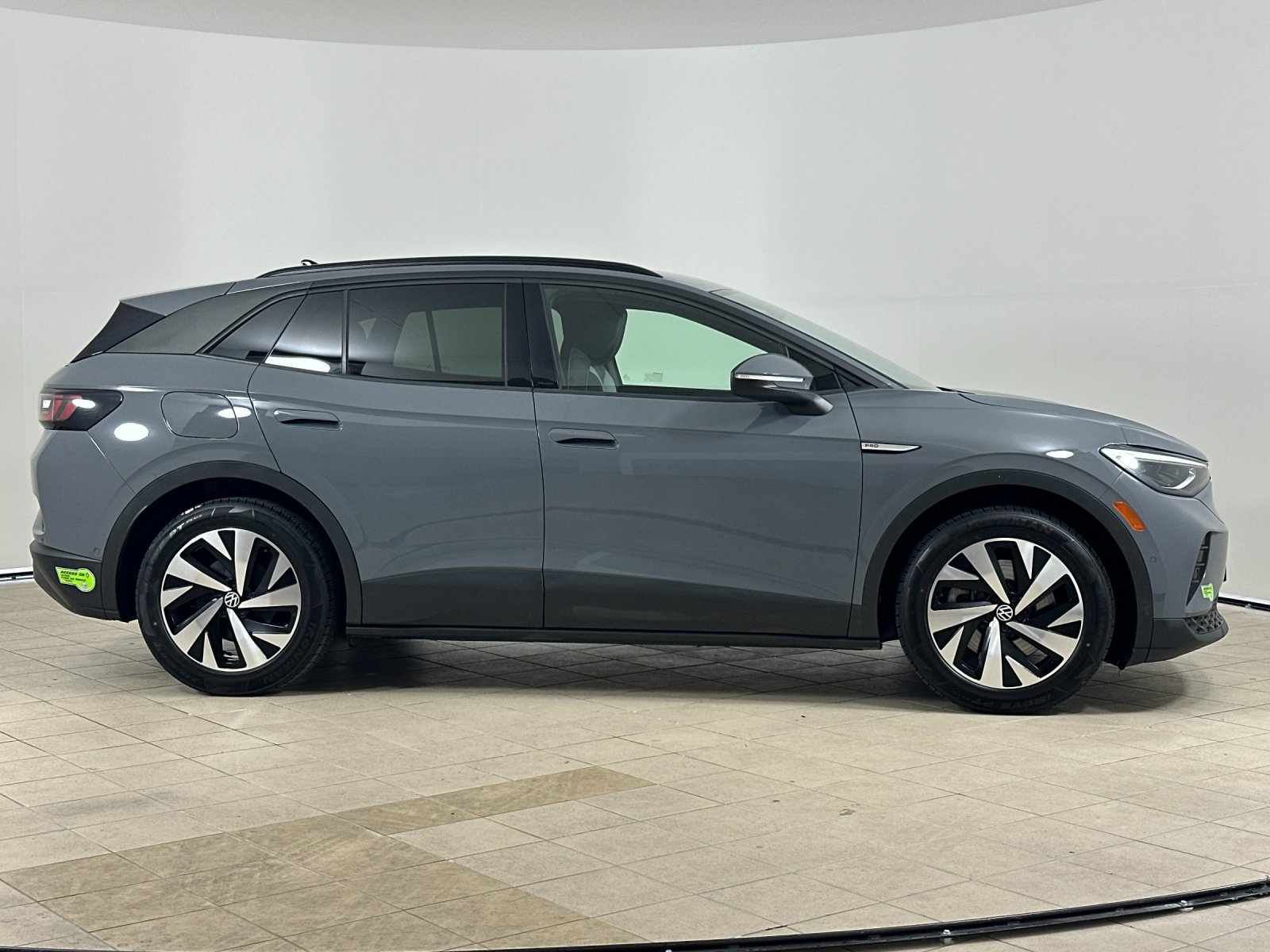 Used 2023 Volkswagen ID.4 Pro RWD image 7