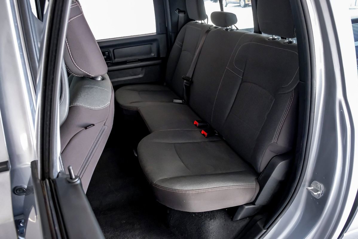 Used 2024 RAM 3500 Tradesman w/ Chrome Appearance Group image 40