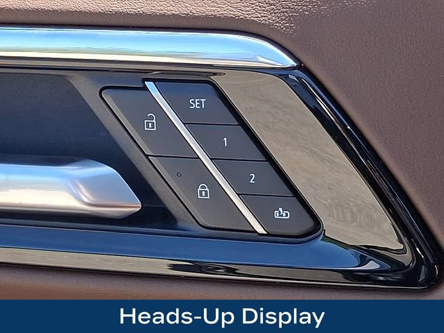 Used 2025 Chevrolet Tahoe High Country AWD/4WD image 16